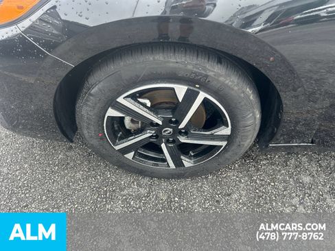 Used 2024 Nissan Sentra SV FWD image 13