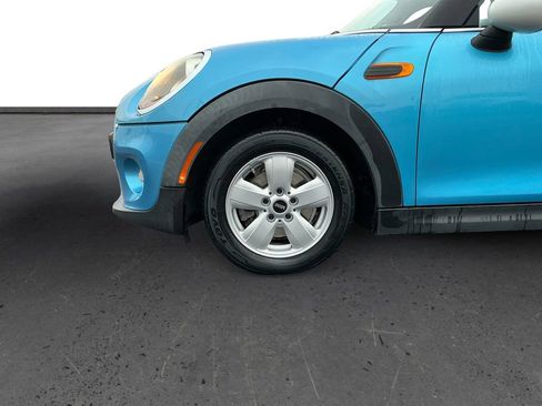 Used 2017 MINI Cooper 2-Door Hardtop image 13