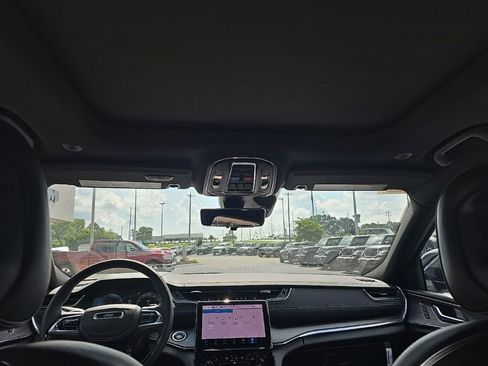 New 2025 Jeep Grand Cherokee L Overland w/ Advanced Protech Group III image 22