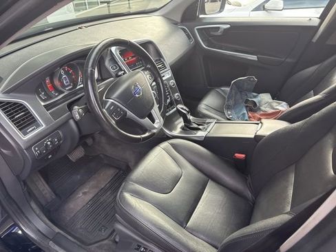 Used 2016 Volvo XC60 T6 w/ Protection Package image 8