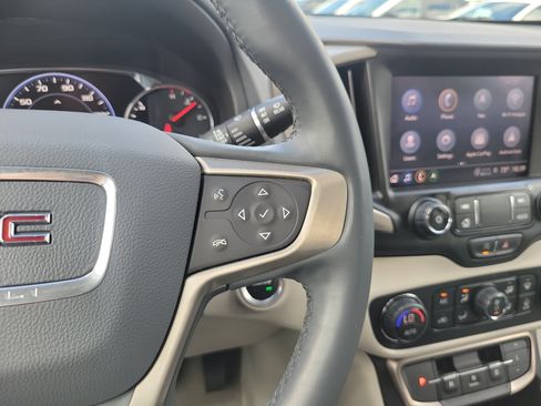 Used 2023 GMC Terrain Denali AWD/4WD image 19