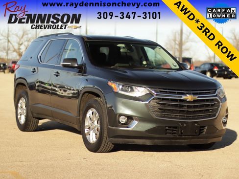 Used 2019 Chevrolet Traverse LT image 1