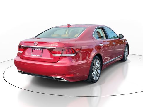 Used 2015 Lexus LS 460 w/ Comfort Package RWD image 6