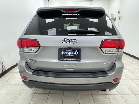 Used 2021 Jeep Grand Cherokee Laredo image 18