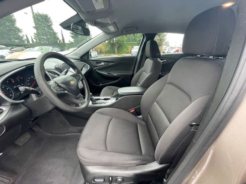 Used 2023 Chevrolet Malibu LT image 22