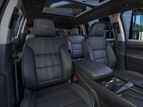 New 2026 Buick Enclave Avenir image 16