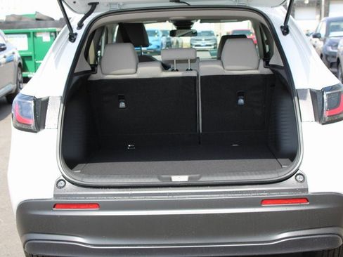 New 2026 Honda HR-V LX image 15