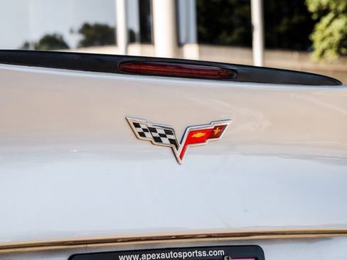 Used 2006 Chevrolet Corvette Convertible w/ Preferred Equipment Group image 22