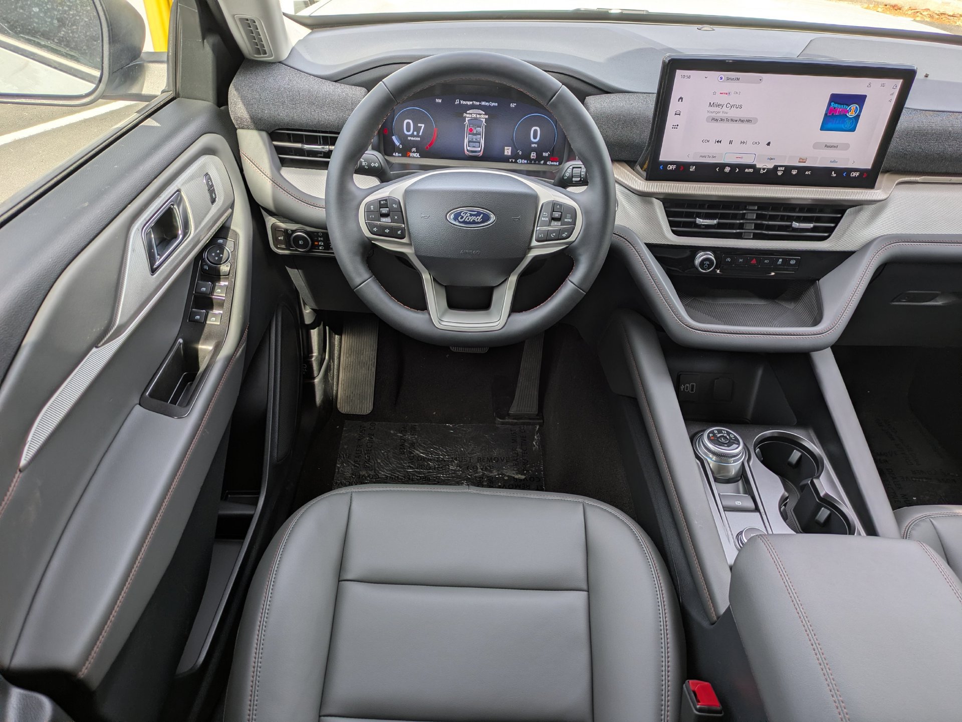 New 2026 Ford Explorer Active w/ Active Comfort Package AWD/4WD image 18