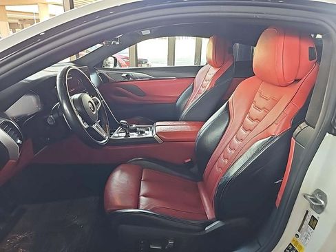 Used 2023 BMW M850i xDrive Coupe image 8