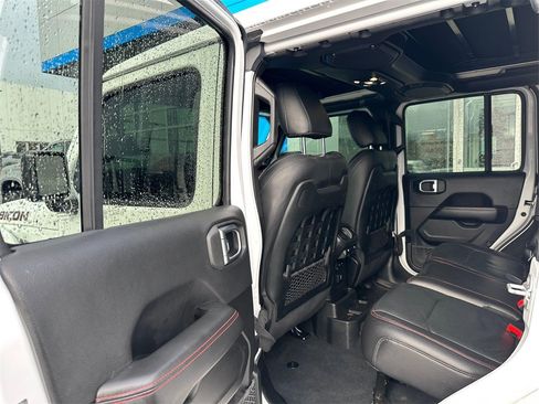 Used 2023 Jeep Wrangler Rubicon w/ Cold Weather Group image 16