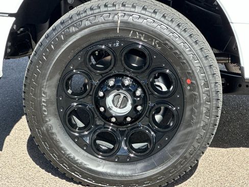 New 2026 Ford F250 XLT w/ XLT Premium Package image 32