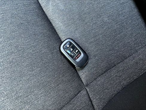 Used 2024 Honda Accord EX image 33