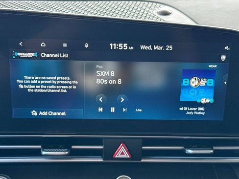 Used 2023 Hyundai Elantra Limited image 19