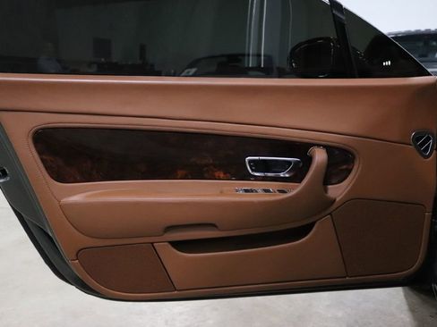 Used 2005 Bentley Continental GT image 9