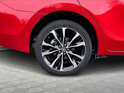 Used 2019 Toyota Corolla XSE image 34