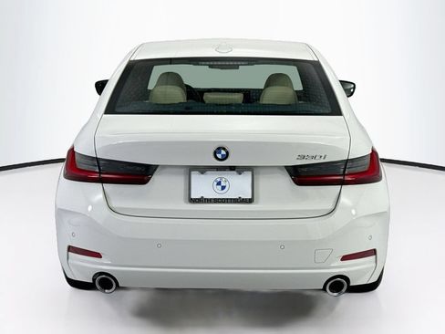 Used 2026 BMW 330i Sedan w/ Premium Package RWD image 6