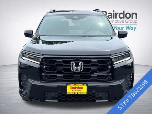 Used 2026 Honda Pilot Black Edition image 2