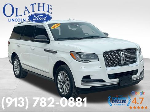 Certified 2022 Lincoln Navigator 4WD image 7