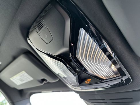 New 2026 BMW X5 M60i w/ Executive Package image 29