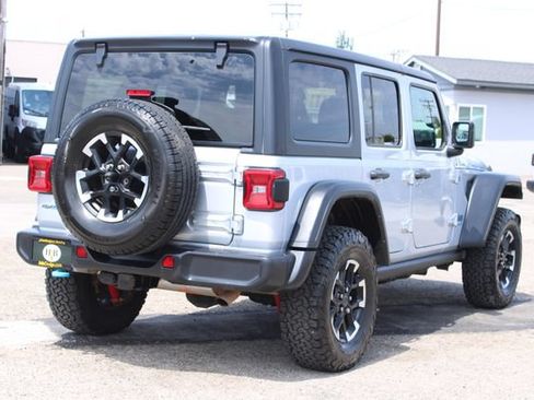 Used 2024 Jeep Wrangler Unlimited Rubicon 4xe AWD/4WD image 5
