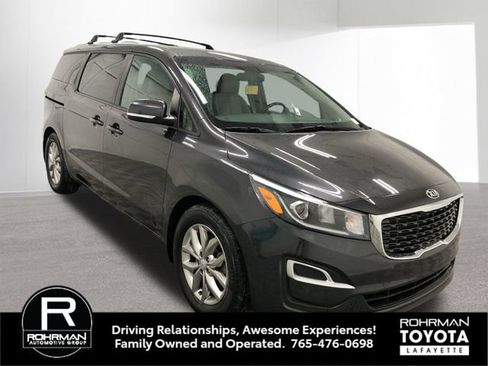 Used 2020 Kia Sedona EX FWD image 9