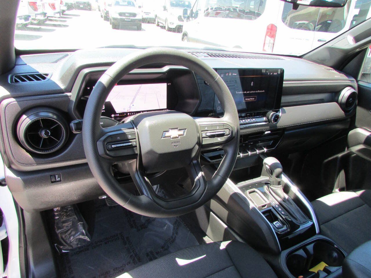 Used 2026 Chevrolet Colorado W/T w/ WT Custom Package RWD image 12