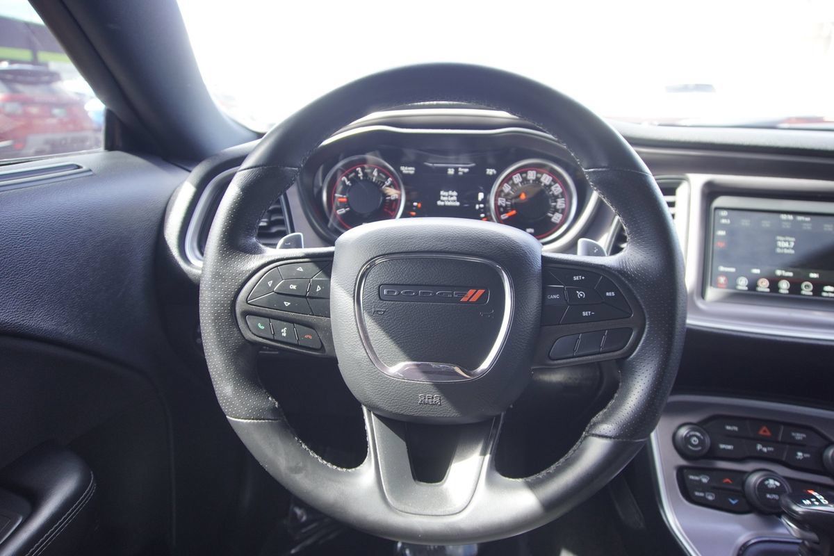 Used 2022 Dodge Challenger GT AWD/4WD image 12