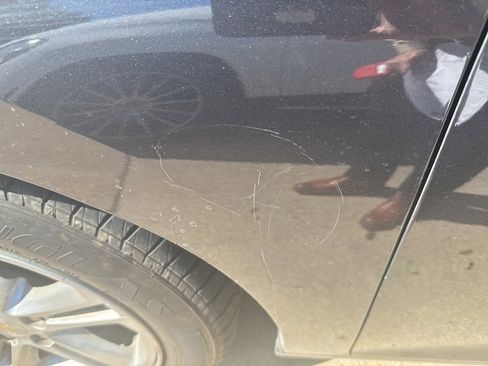 Used 2017 Chevrolet Cruze LT w/ Convenience Package image 15