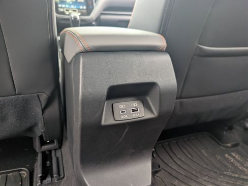 Certified 2025 Subaru Crosstrek 2.5i Limited image 24