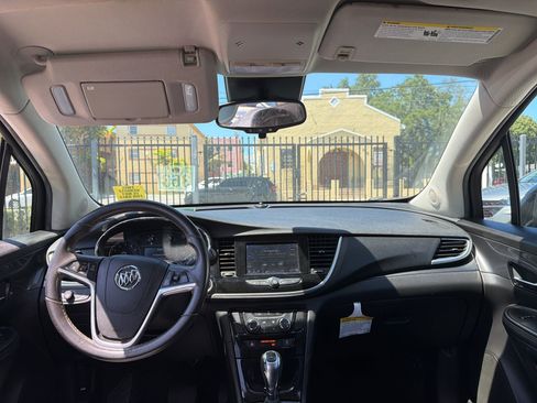 Used 2022 Buick Encore Preferred w/ Safety Package FWD image 12