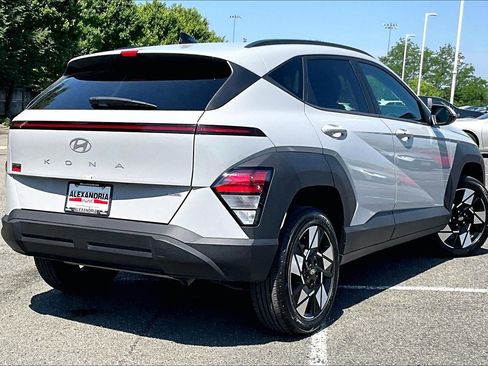 Used 2024 Hyundai Kona SEL AWD/4WD image 11