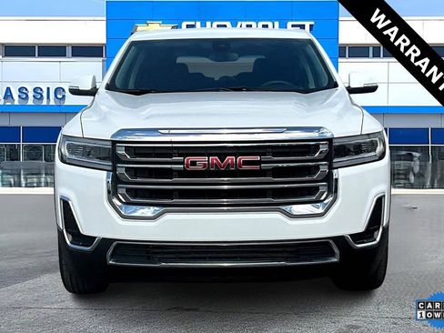 Used 2023 GMC Acadia SLE image 2