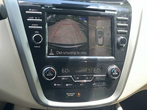 Used 2019 Nissan Murano Platinum w/ Cargo Package FWD image 37