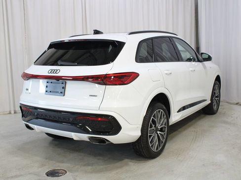 New 2026 Audi Q5 Premium Plus AWD/4WD image 25
