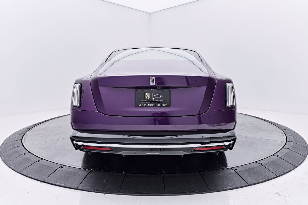 Used 2024 Rolls-Royce Spectre w/ Spectre Launch Package AWD/4WD image 12