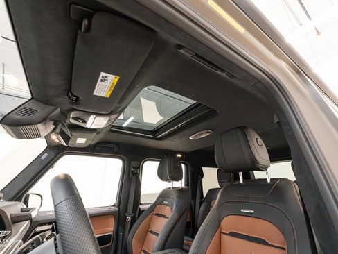 Used 2025 Mercedes-Benz G 63 AMG 4MATIC image 29