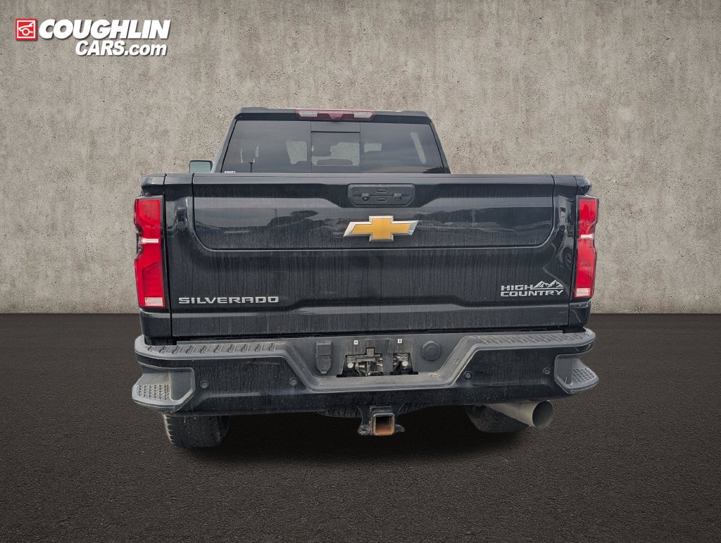 Used 2025 Chevrolet Silverado 3500 High Country w/ High Country Premium Package AWD/4WD image 7