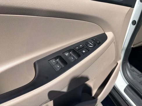 Used 2020 Hyundai Tucson SE AWD/4WD image 17