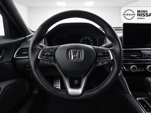 Used 2022 Honda Accord Sport image 8