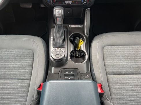 Used 2022 Ford Bronco Outer Banks image 24