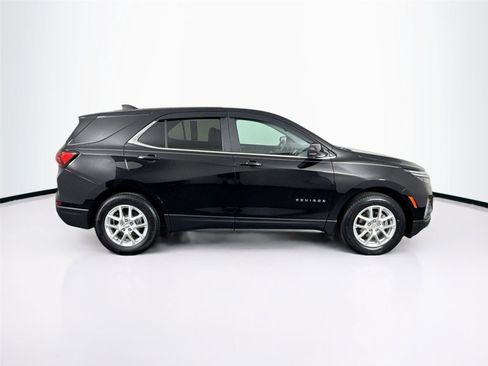 Used 2023 Chevrolet Equinox LT image 10
