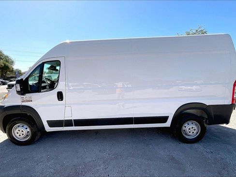 Used 2022 RAM ProMaster 2500 FWD image 14
