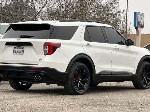 Certified 2024 Ford Explorer ST w/ Equipment Group 401A image 4