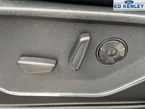 Used 2024 Ford F250 Platinum image 4