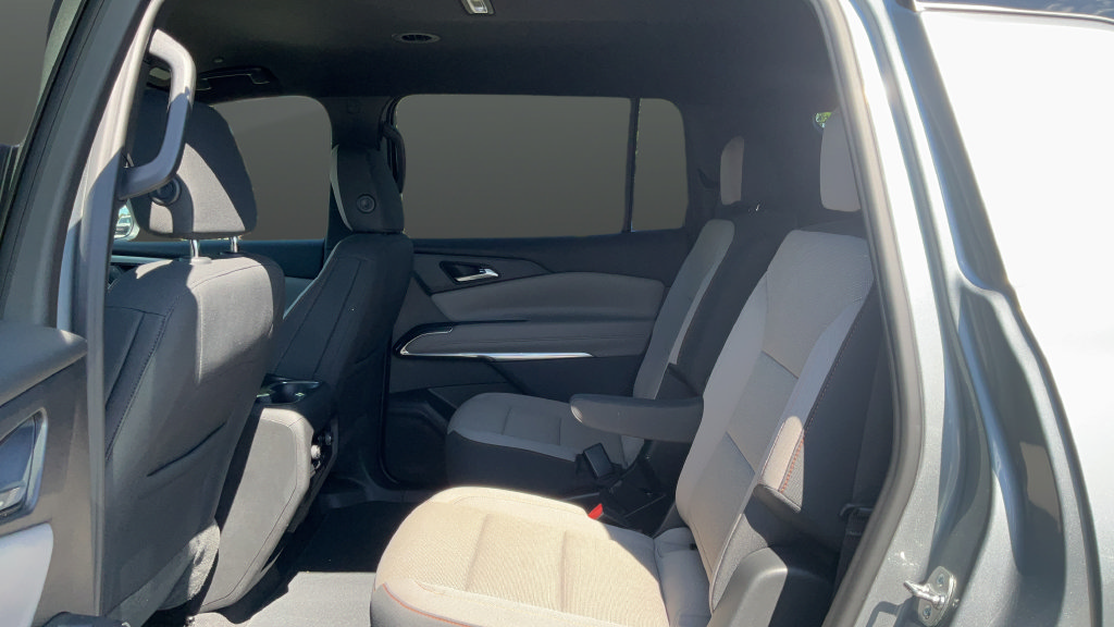 Certified 2026 Chevrolet Traverse LT w/ Driver Confidence Package AWD/4WD image 19