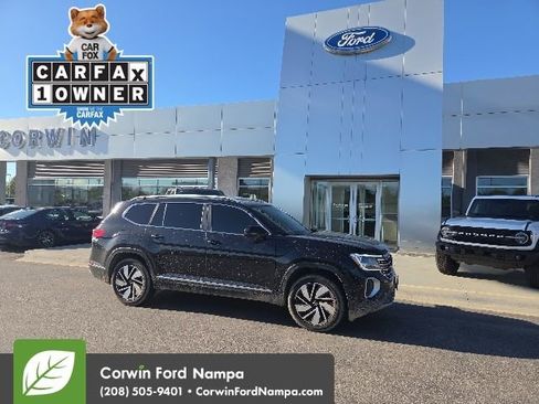 Used 2024 Volkswagen Atlas SEL AWD/4WD image 3