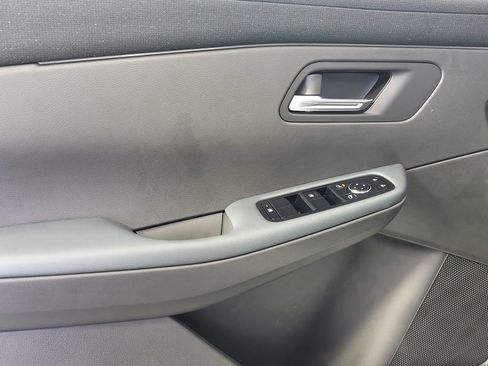 New 2026 Nissan Leaf SV+ w/ Floor Mat Package (SV+) image 8