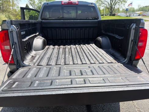 Used 2020 Chevrolet Colorado Z71 AWD/4WD image 27