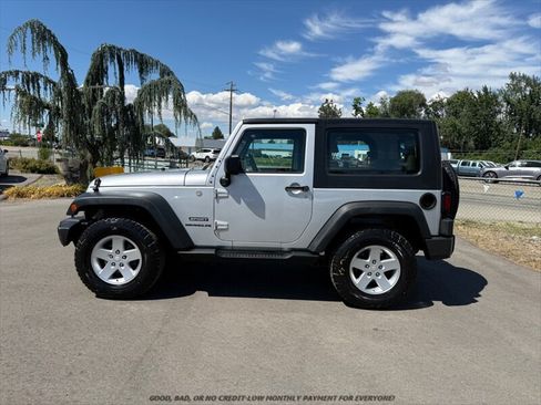 Used 2010 Jeep Wrangler Sport AWD/4WD image 4